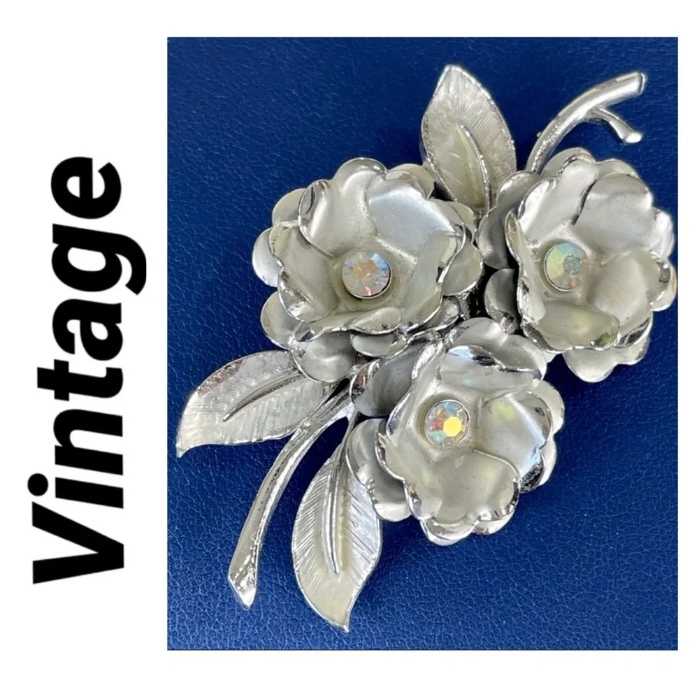 CORO pin VINTAGE floral BROOCH silver + rhinestone FEMININE stylish TIMELESS - Picture 13 of 13